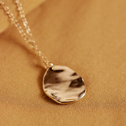 Collier Clara perles d'eau douce – doré or 24k recyclé, fait main en Provence | KariBoo Bijoux
