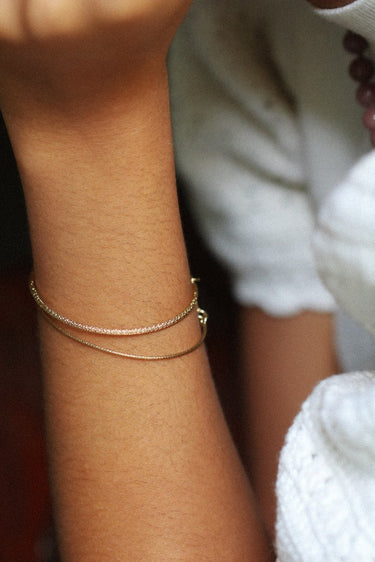 erplain_file_id:1104117 - Bracelet jonc fin Diane