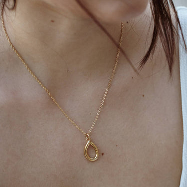 Collier Isla
